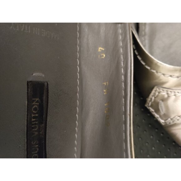 Louis Vuitton Greenish/Grey Patent Leather Oxford Slip on Ballet Flat. Size 40 - Picture 11 of 16